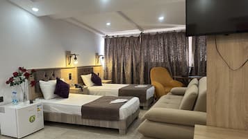 Chambre Familiale | Literie de qualité supérieure, minibar, bureau
