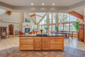 House, Multiple Beds (Sundance at Breckenridge) | Private kitchen | Full-sized fridge, microwave, oven, stovetop - Sundance at Breckenridge (Breckenridge)