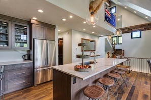 House, Multiple Beds (Aussie Elegance at Slopeside) | Private kitchen | Full-size fridge, microwave, oven, stovetop - Aussie Elegance at Slopeside (Breckenridge)
