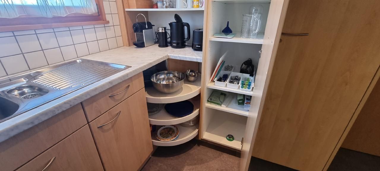 Fridge, oven, stovetop, toaster