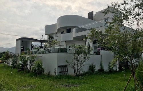 マイナン オン ザ フィールド ホームステイ