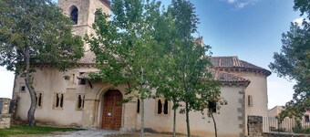 Seven Peaks House in Torrecaballeros (14P)