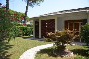 Exterior detail - Holiday apartment with terrace (Bibione)