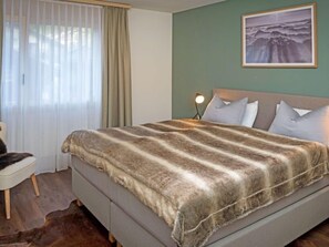 2 bedrooms, internet