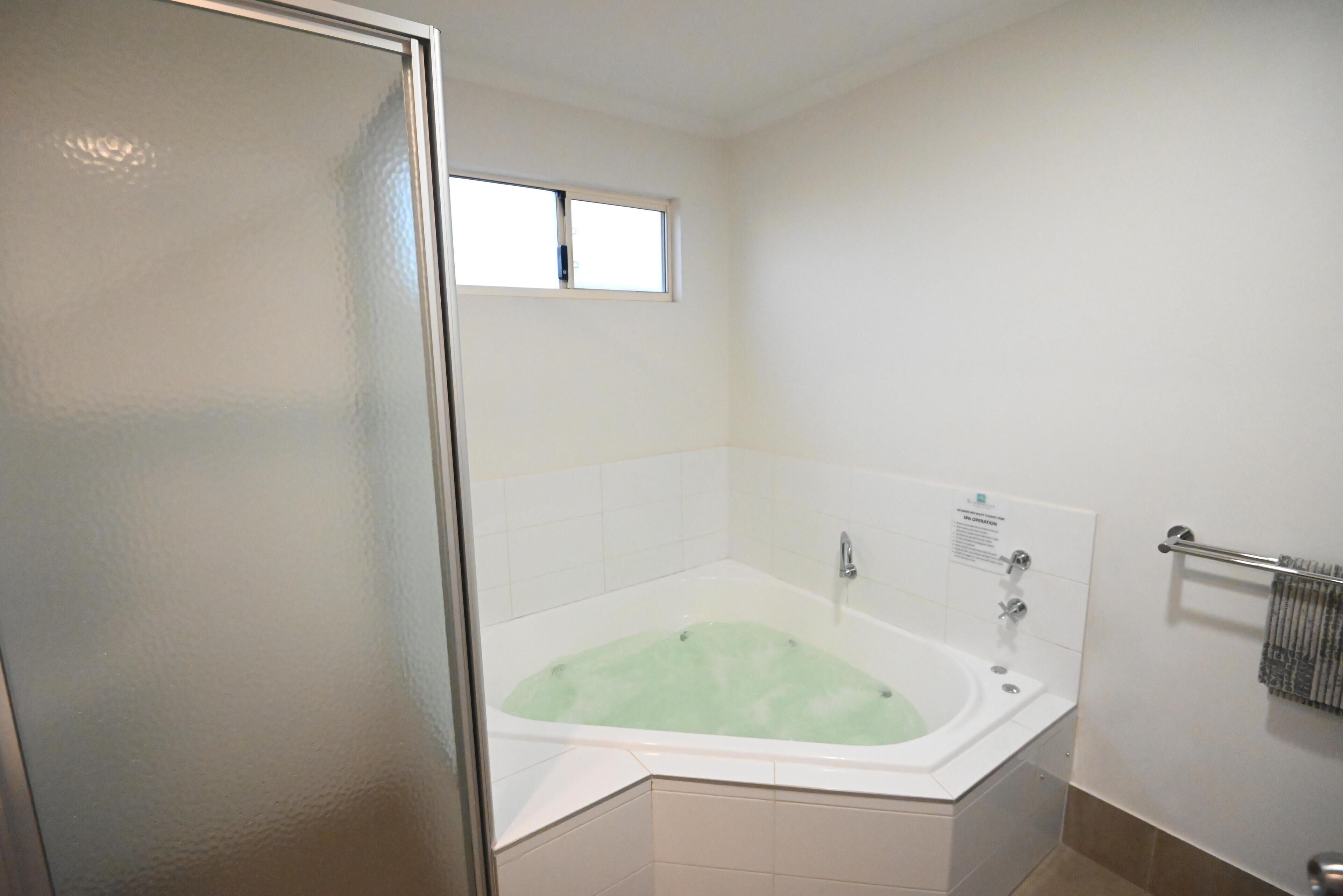 superior chalet | bathroom | towels, soap, toilet paper