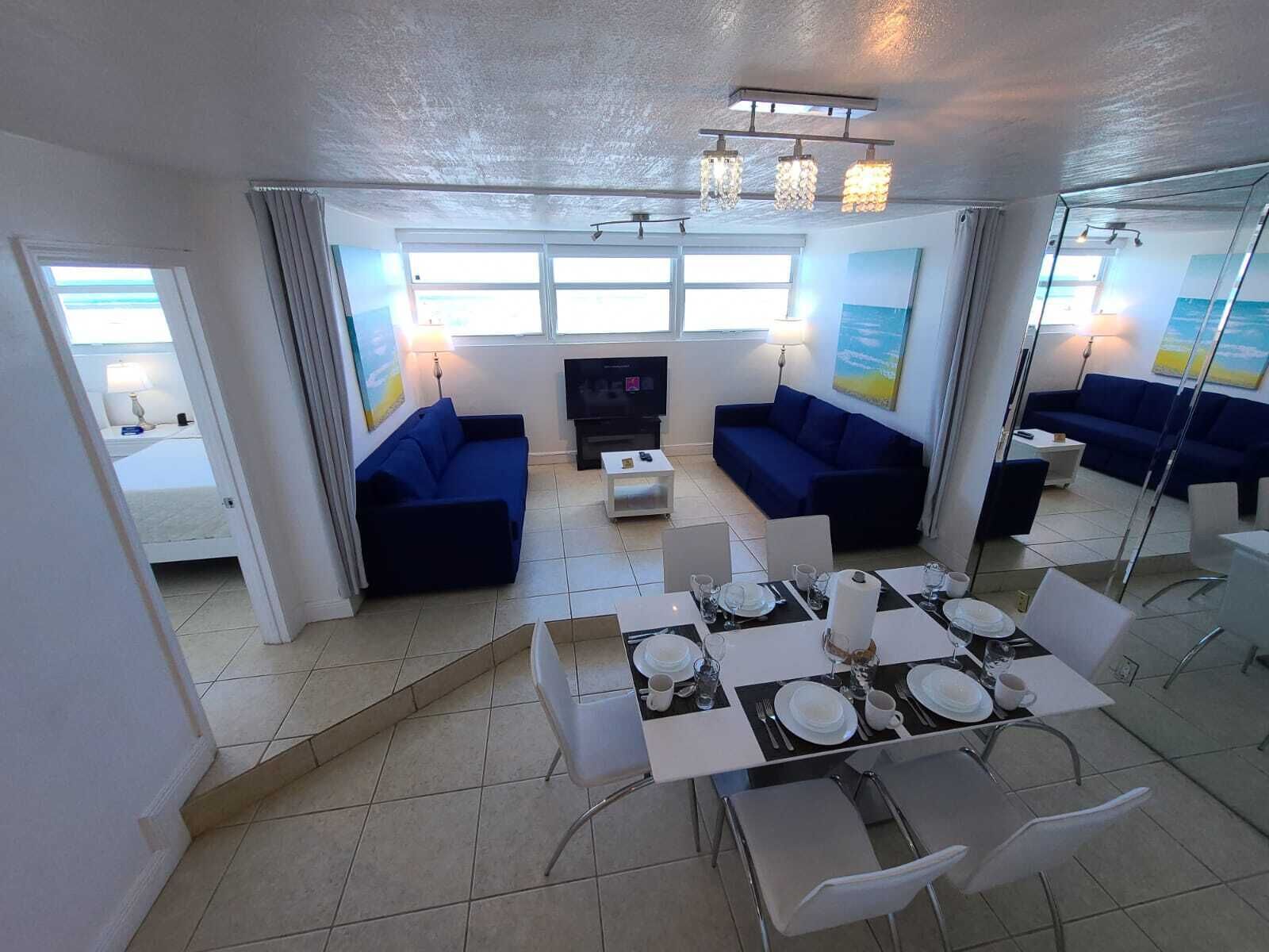 BeachFront Condo-Hotel one bedrroom with Parking