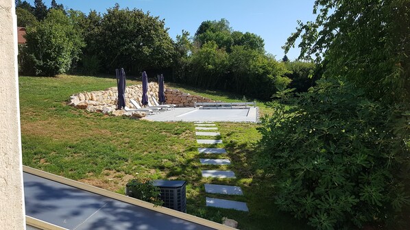 Property grounds - Charming house in Bourgogne sud with swimmingpool (Martigny-le-Comte)