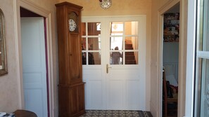 Interior - Charming house in Bourgogne sud with swimmingpool (Martigny-le-Comte)