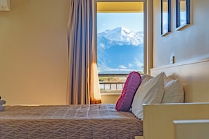 Suite, 1 Bedroom | 1 bedroom, premium bedding, individually decorated