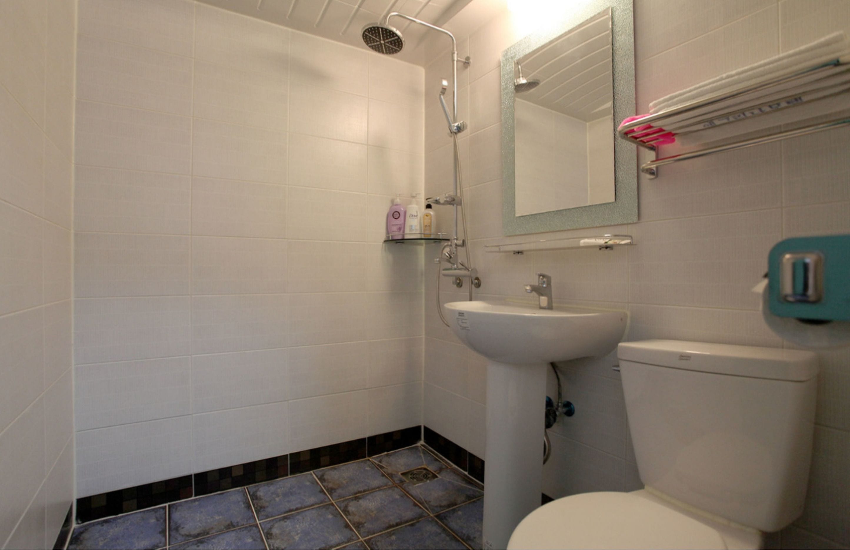 일반실 | 욕실 | 샤워 시설, 무료 세면용품, 헤어드라이어, 타월