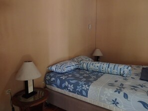 1 bedroom, Internet