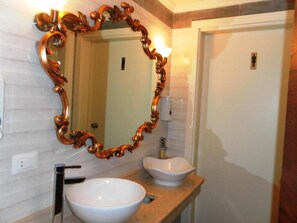 Bathroom - Beit El Kroum Boutique Hotel (Zahlé)