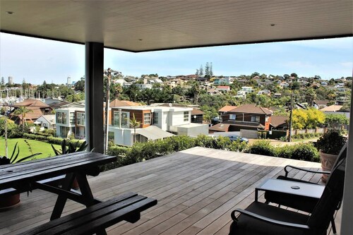 Beautiful Bedroom views of the Marina