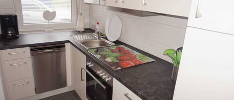 Frigorífic, microones, forn i rentaplats