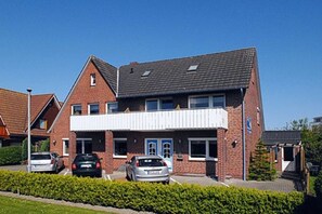 Imagen sin descripción, 5 de 16, botón