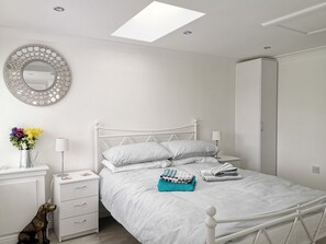 1 bedroom, desk, soundproofing, iron/ironing board