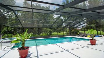 House, 3 Bedrooms | Pool