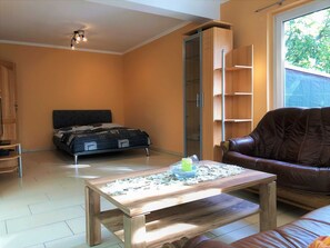 4 dormitoris, escriptori, wifi i roba de llit 