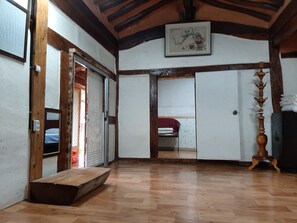 Chunggaedang | Soundproofing, free WiFi - Suncheon Bay Stay (Suncheon)