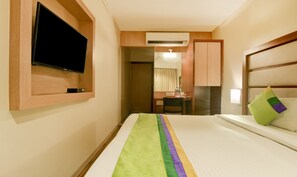 Basic Room | Iron/ironing board, rollaway beds, free WiFi, bed sheets