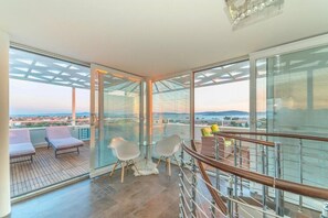 Living area - Sunset Penthouse Apartment with Hot Tub (Zadar)