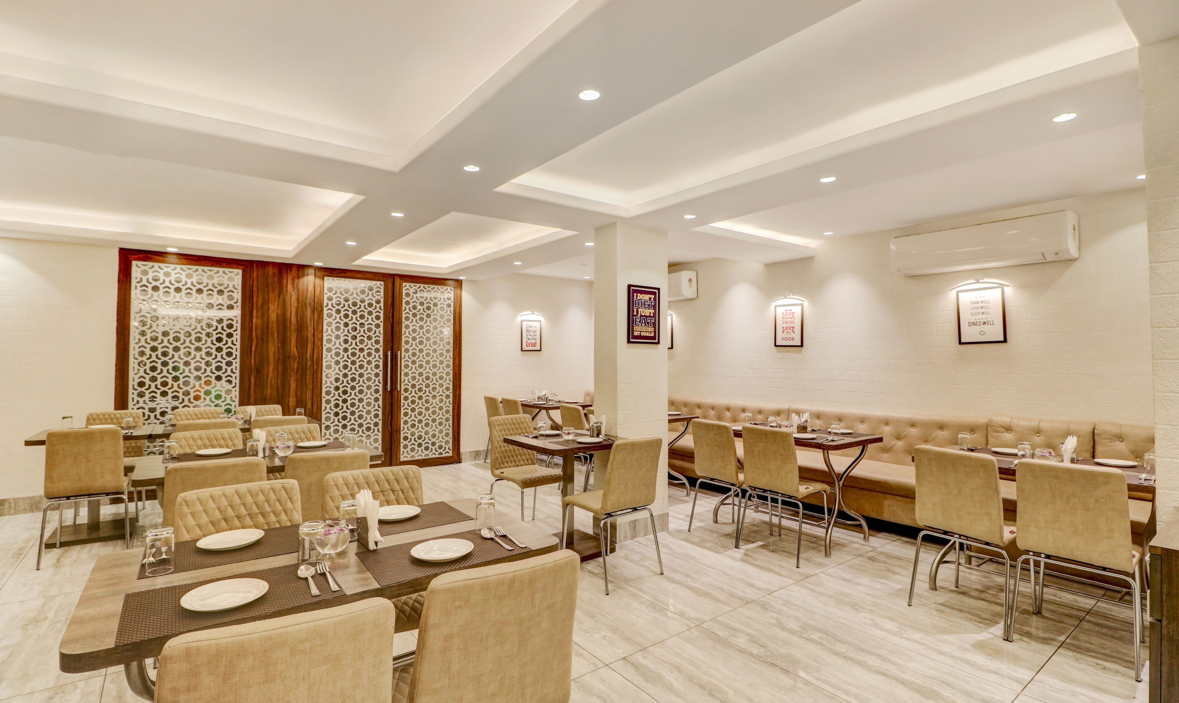 Foto - Treebo Radhe Palace, Lake Town