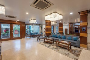 Reception - DLS Hotels on the Ganges (Narendranagar)