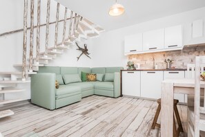 Apartment, 2 Bedrooms | Living area