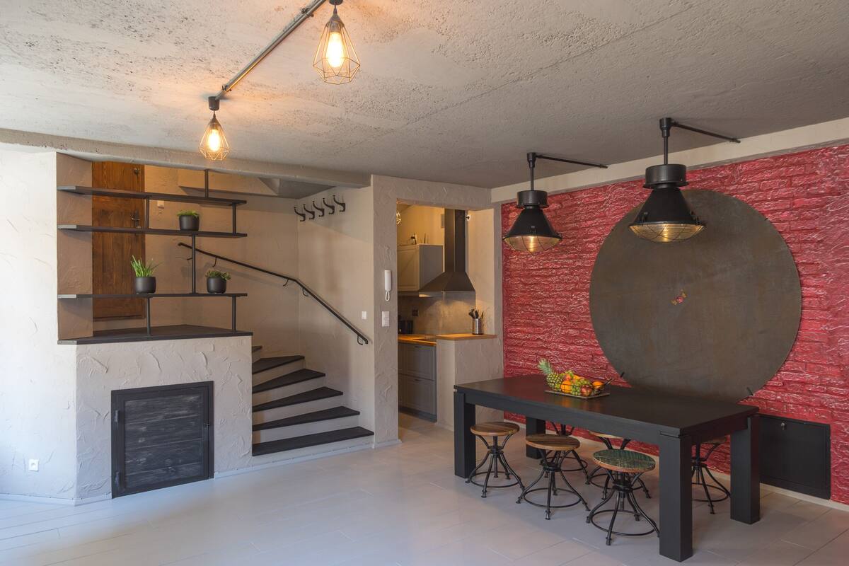 Apartment | Living area | Flat-screen TV