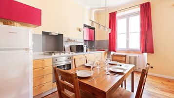 Apartment, 1 Bedroom, Non Smoking | Private kitchen