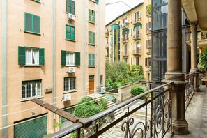 Appartement, 1 slaapkamer, niet-roken | Uitzicht op de binnenplaats