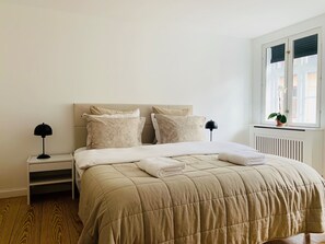 Apartamento exclusivo | 4 quartos, ferros/tábuas de passar roupa, Wi-Fi de cortesia