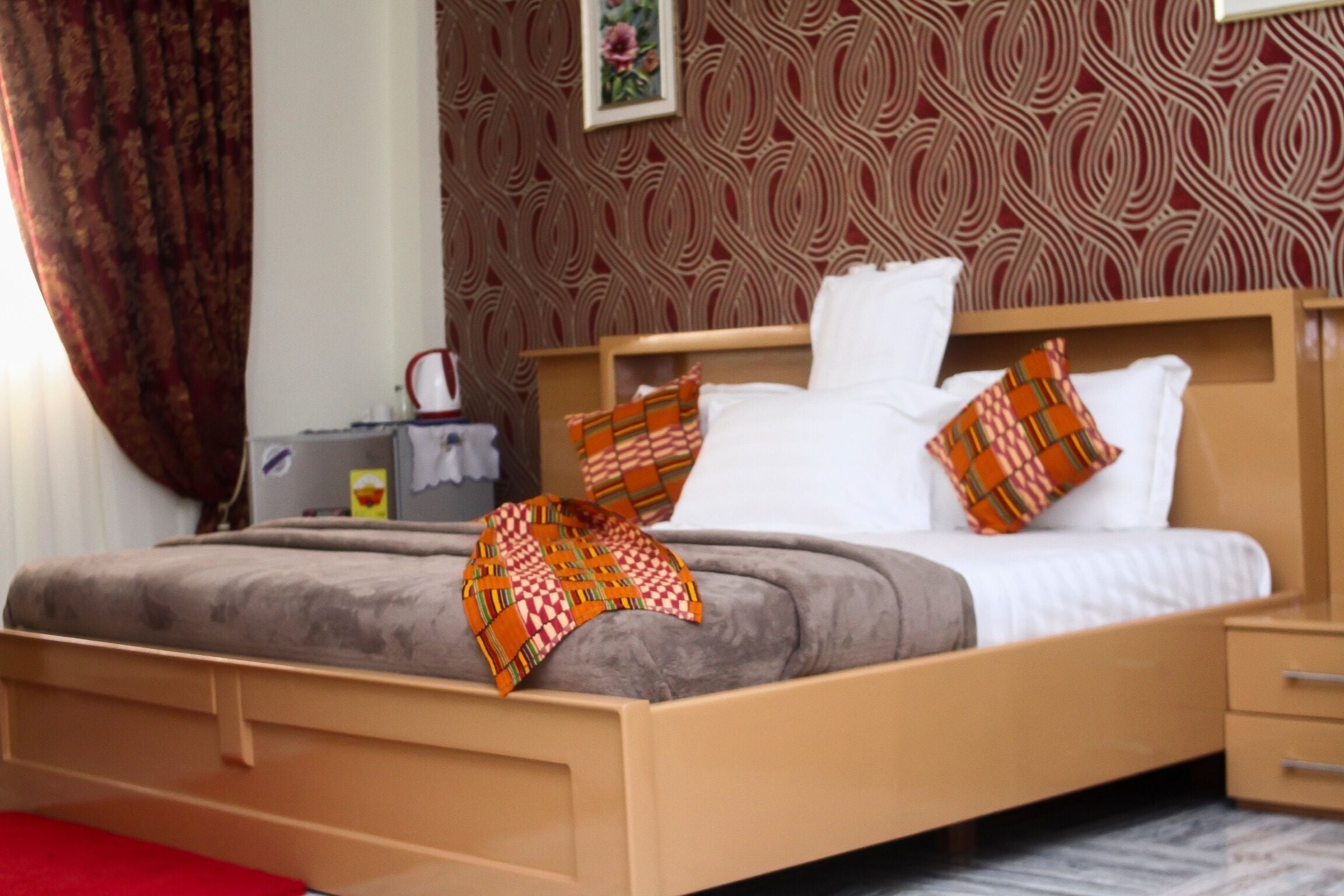 1 bedroom, minibar, desk, laptop workspace