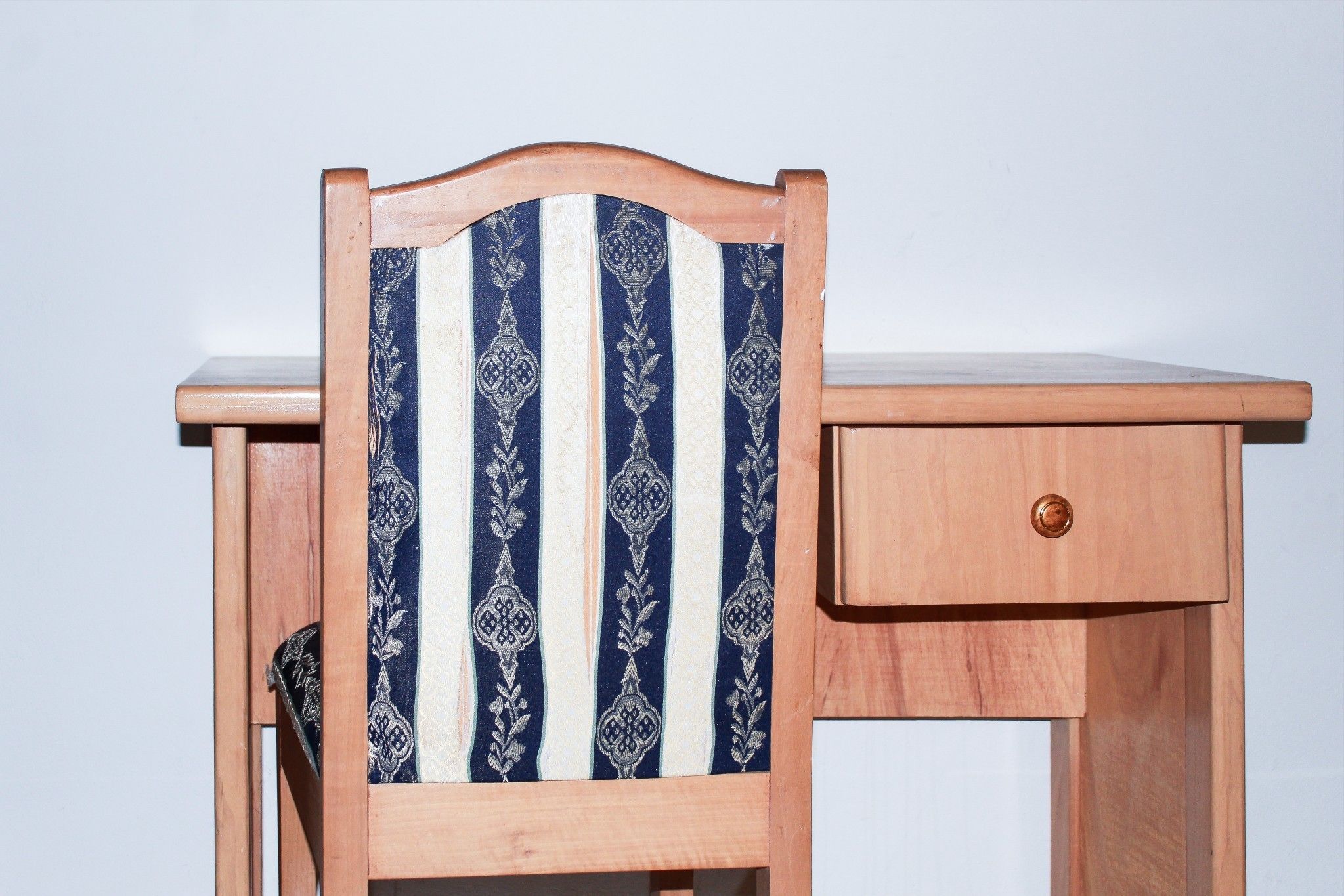 classic room | 1 bedroom, minibar, desk, laptop workspace