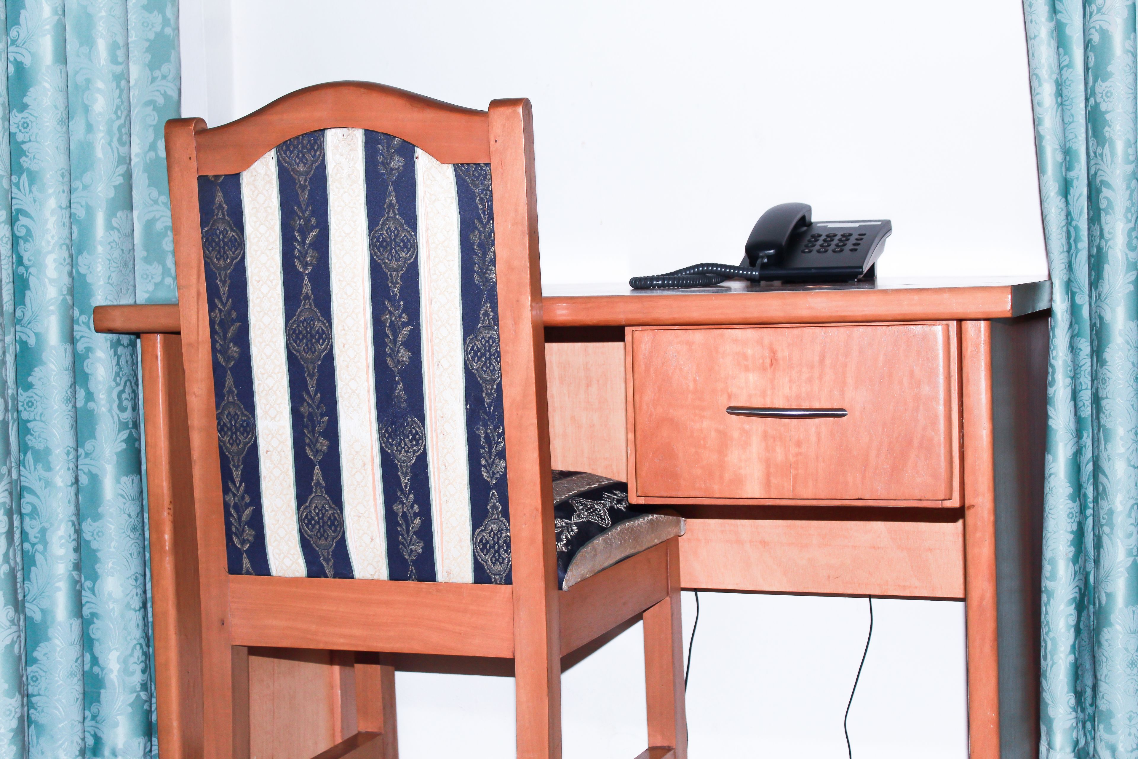 classic room | 1 bedroom, minibar, desk, laptop workspace