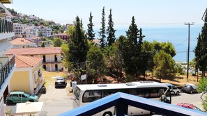 Standard Double Room | Balcony view - Ritsoni Studios (Istiaia-Aidipsos)