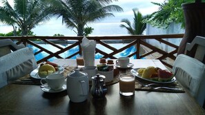 Free daily English breakfast - Zanzibar Bahari Villas (Matemwe)
