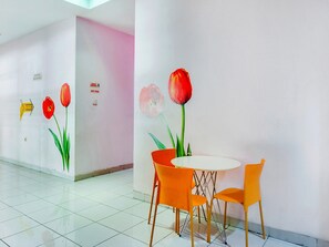 Interior detail - Hotel O Wisma Jampea (Makassar)