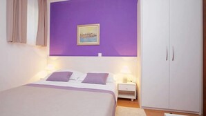 Apartment, 2 Bedrooms, Ground Floor (North) | 2 bedrooms, iron/ironing board, WiFi (free), bed sheets - LCT Bacvice Bay Apartment (Split)