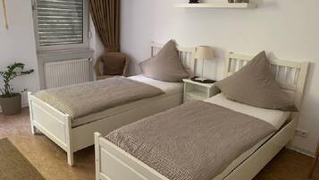 Apartment | 1 bedroom, iron/ironing board, free WiFi, bed sheets