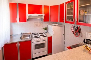 Apartment, 2 Bedrooms, Terrace | Private kitchen | Fridge, oven, stovetop, electric kettle - Pepermint (Mali Losinj)