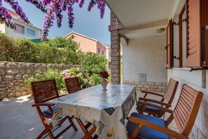 Terrace/patio - Apartment Bugenvilia (Mali Losinj)