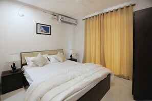 1 habitación, tabla de planchar con plancha, camas extra y wifi gratis