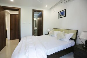 1 bedroom, iron/ironing board, rollaway beds, free WiFi - Goa Junction Vagator - Apparthotel (Vagator)
