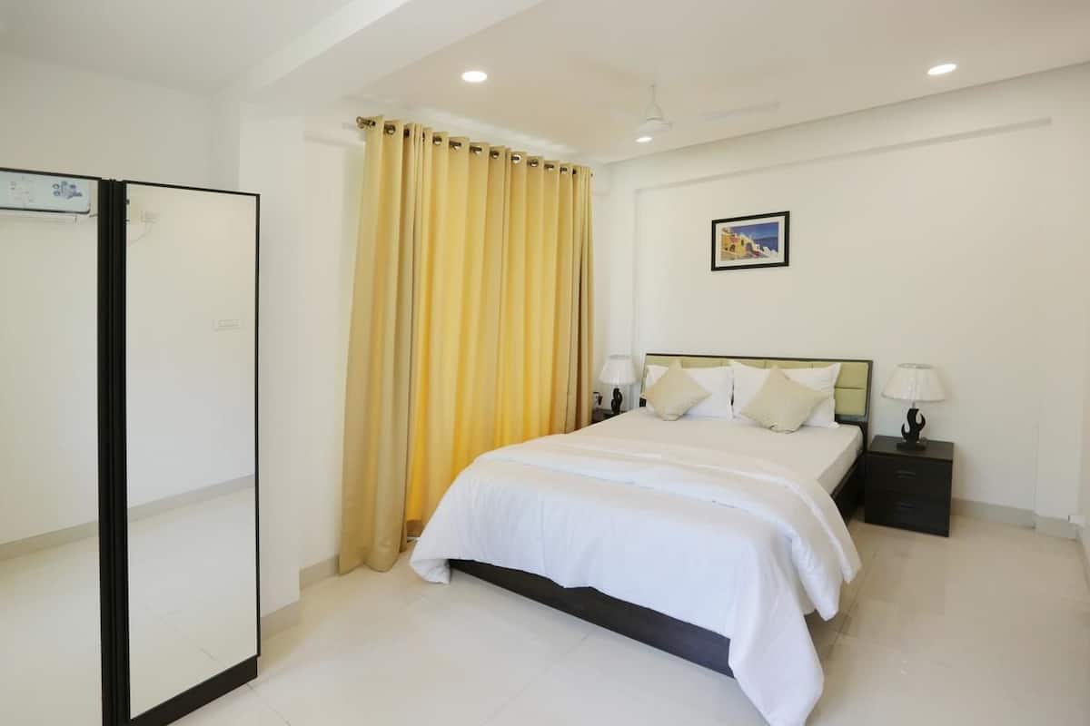 1 bedroom, iron/ironing board, rollaway beds, free WiFi