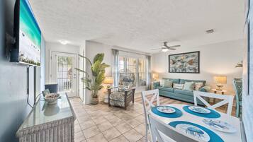 Fernseher, Videospiele, Bücher