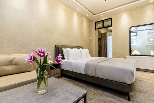 Superior Apartment, 2 Bedrooms, Balcony, City View | In-room safe, individually decorated, individually furnished