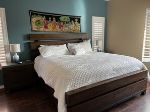 2 soverom, strykejern/-brett, reiseseng for barn og wi-fi