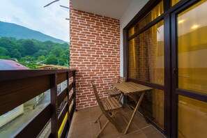 Balcony - More Apartments na GES 5 - 1 (Krasnaya Polyana)