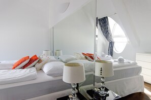 Appartement luxueux, 3 chambres, non-fumeur, 2 salles de bains | 3 chambres, coffre-fort pour ordinateur portable
